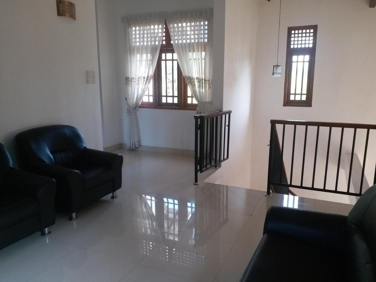 Hotel Red Rose Negombo Luaran gambar